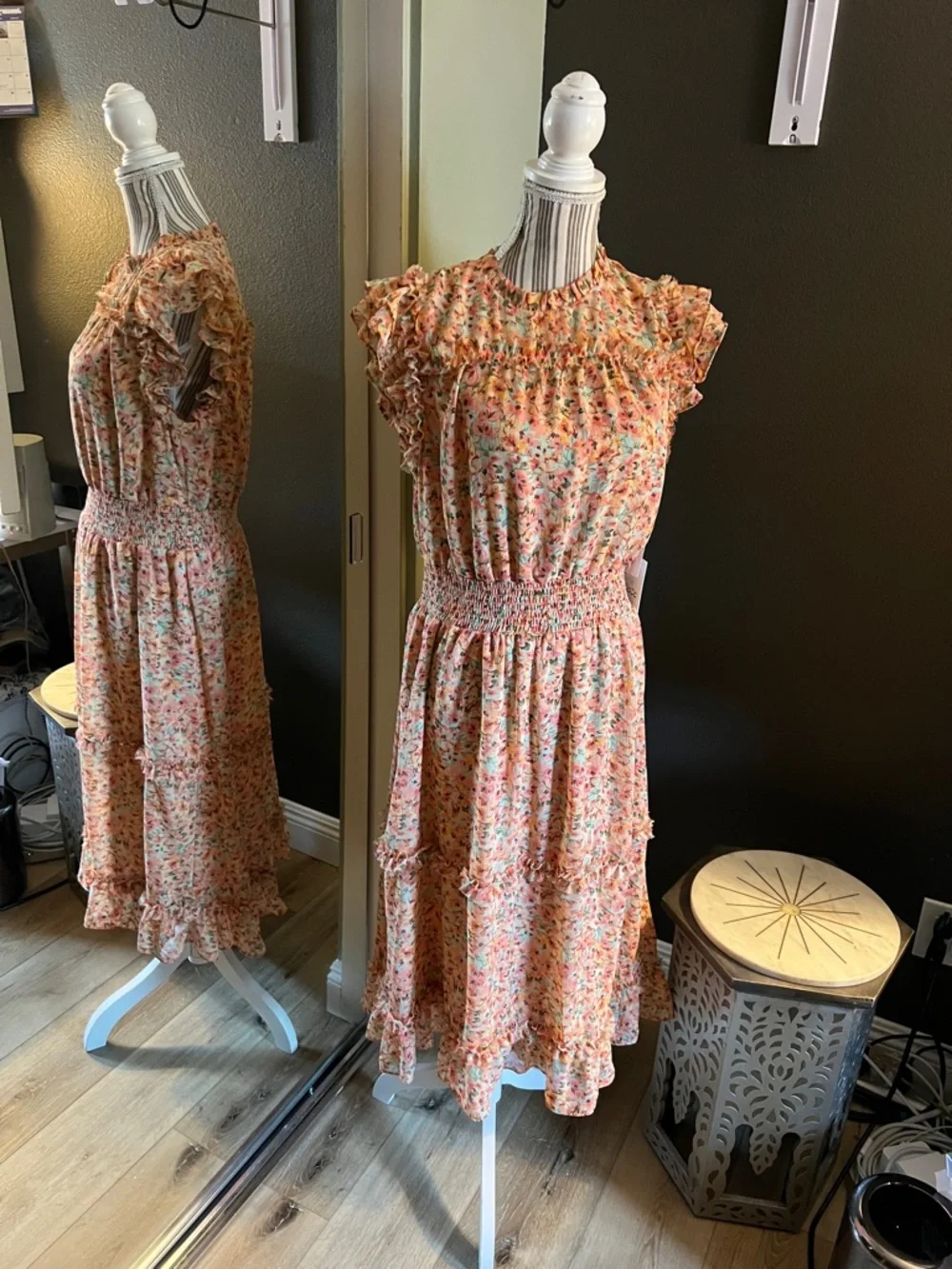 CeCe Peach Floral Ruffle Midi Dress - Picture 4 of 11